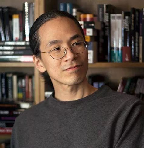 主讲 《 你一生的故事 》作者Ted Chiang