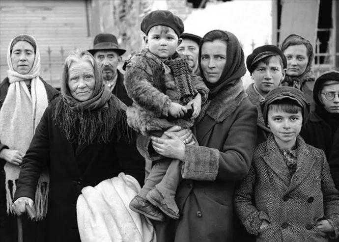 纳粹；二战；二战振兴；二战后德国