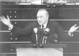 阿登纳；Konrad Hermann Joseph Adenauer；德国总理；纳粹；二战；二战振兴；二战后德国